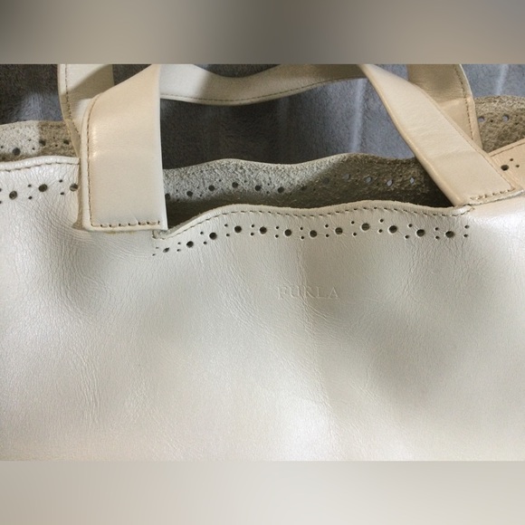 Furla Off White Leather Handbag - Picture 2 of 9